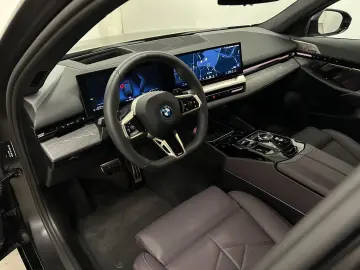 530e xDrive Limousine M Sportpaket Pro DA. Prof.