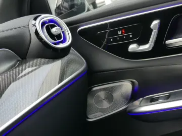 GLC 300 AMG 4M Coupé ++360°+Distronic+Panorama++