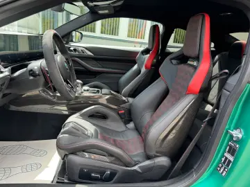M4 CS Coupe Keramik/M Strebe/Carbon/NP 177.310€