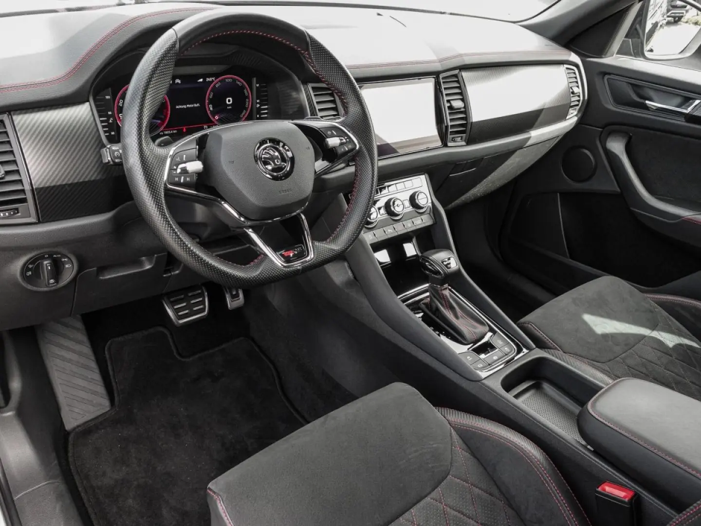 Kodiaq 2.0 TSI DSG 4x4 RS 7-Sitze NAVI PANO LED