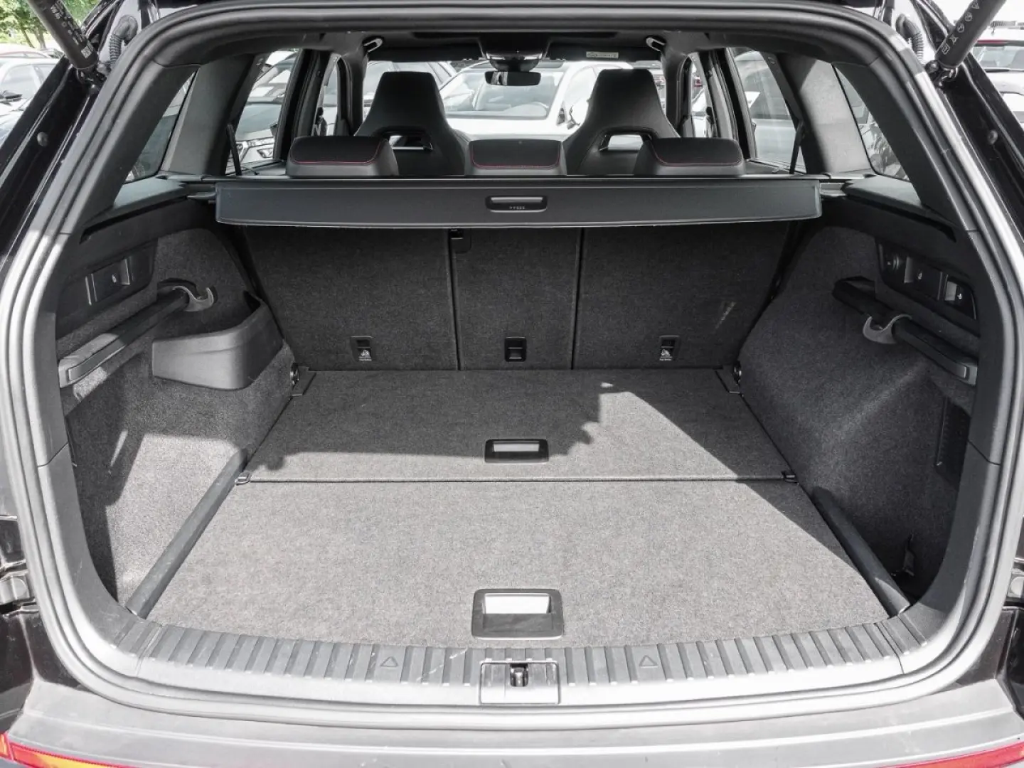 Kodiaq 2.0 TSI DSG 4x4 RS 7-Sitze NAVI PANO LED