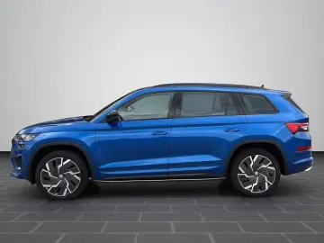 Kodiaq RS 2.0 TSI DSG 4x4 MATRIX NAVI 360° AHK