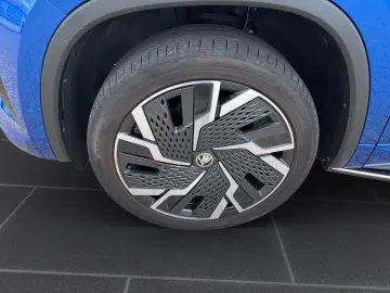 Kodiaq RS 2.0 TSI DSG 4x4 MATRIX NAVI 360° AHK