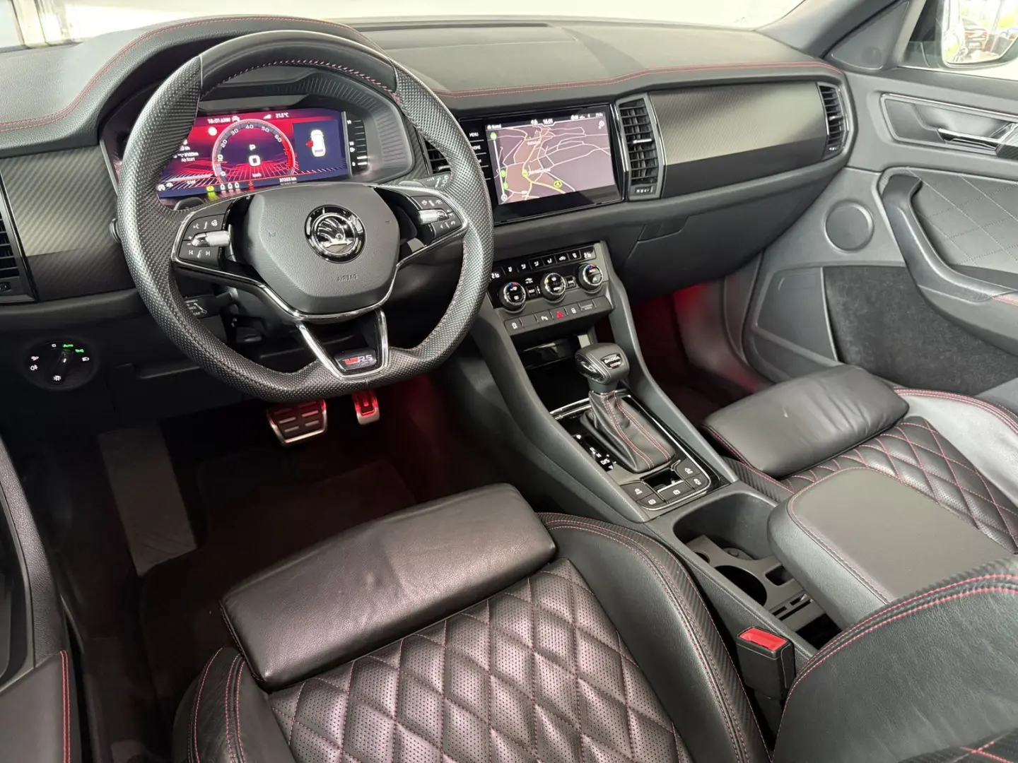 Kodiaq RS 4x4 PANO| ACC| AHK| LED | KAM | MEMORY