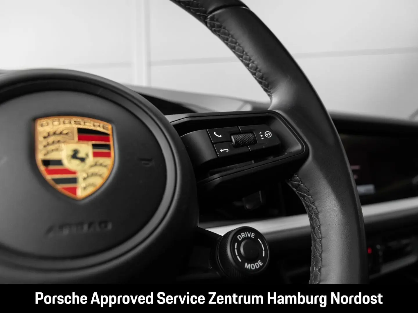 Cayenne E-Hybrid BOSE Panorama PASM Surround