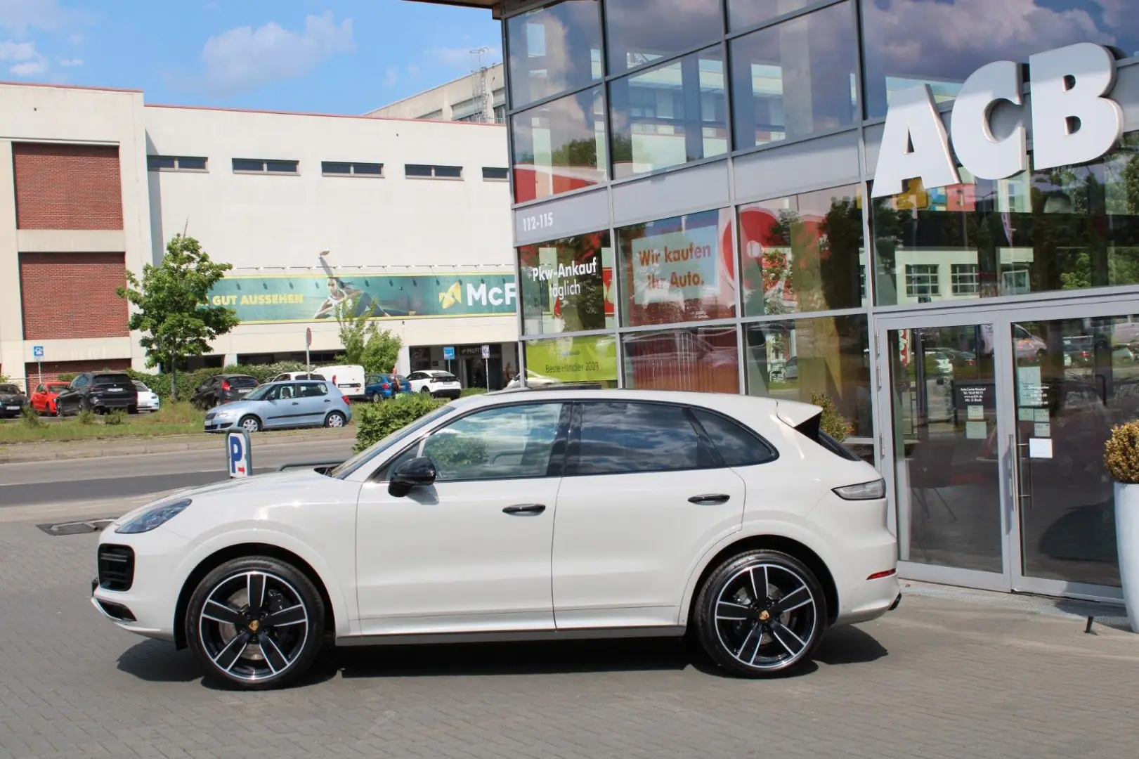 Cayenne Turbo Sport Design Kreide Approved 201T€