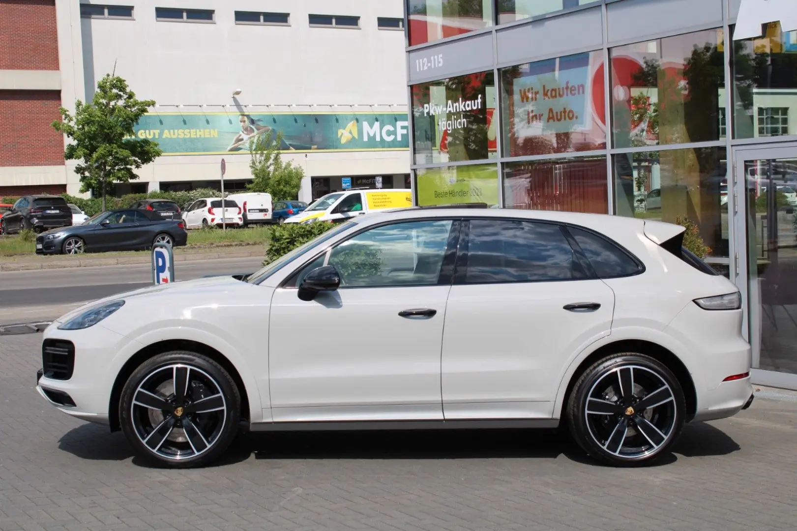 Cayenne Turbo Sport Design Kreide Approved 201T€