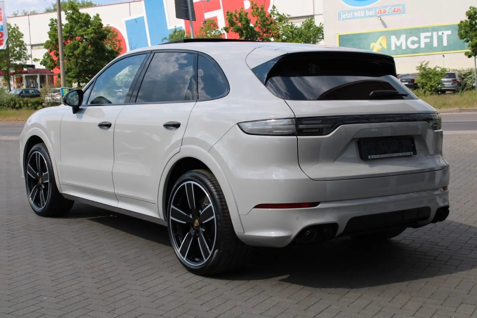 Cayenne Turbo Sport Design Kreide Approved 201T€