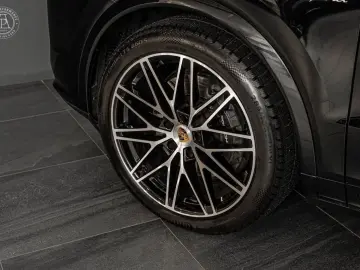 Cayenne Coupe E-Hybrid 470hk Towbar