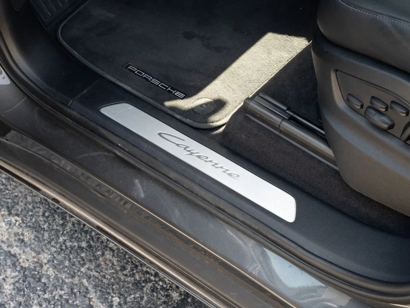 Cayenne AHK HD-Matrix BOSE PDCC 21-Zoll
