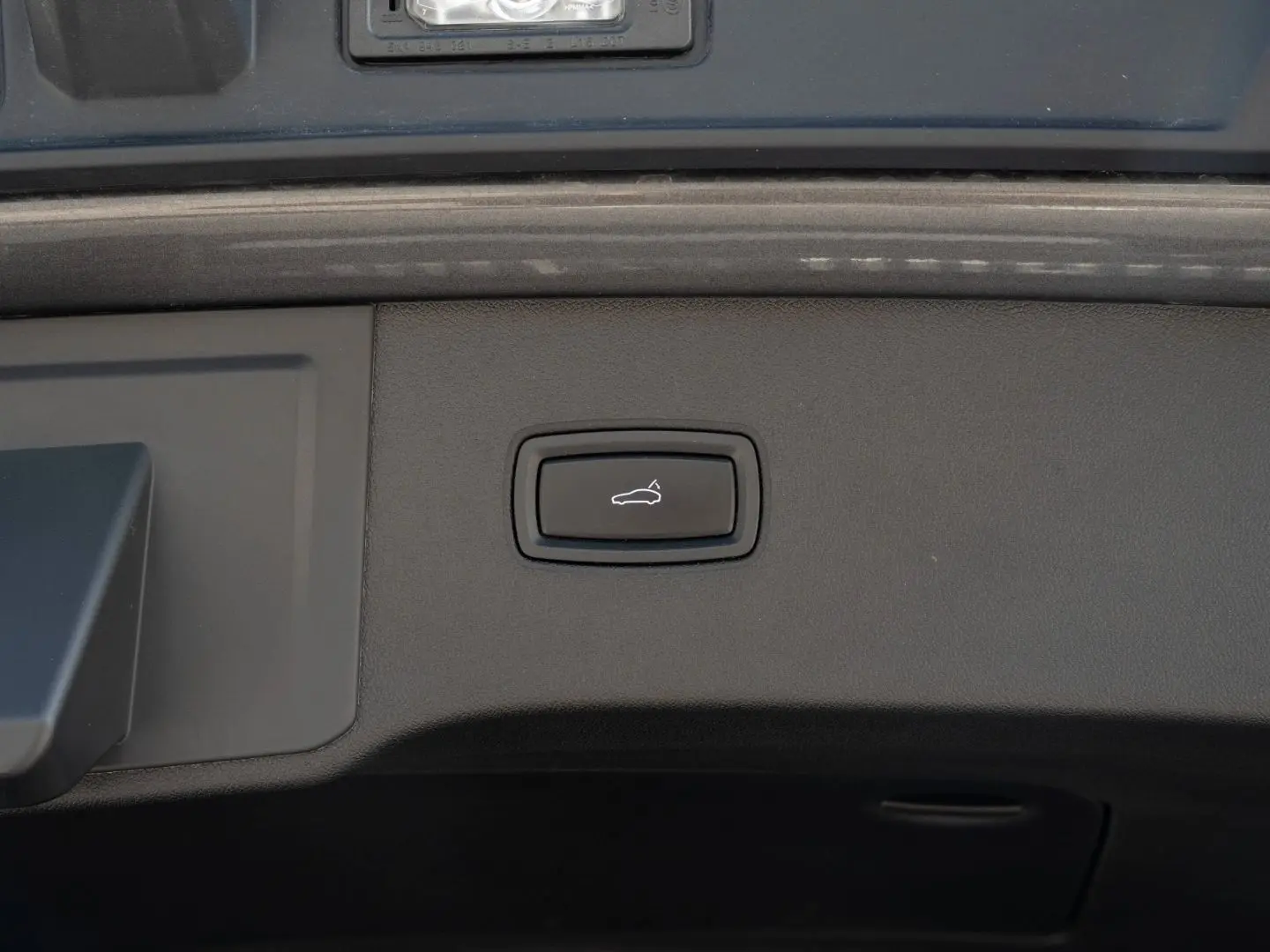 Cayenne AHK HD-Matrix BOSE PDCC 21-Zoll