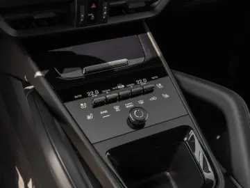 Cayenne AHK HD-Matrix BOSE PDCC 21-Zoll