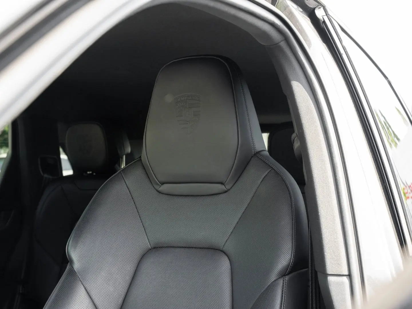Cayenne AHK HD-Matrix BOSE PDCC 21-Zoll