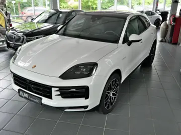 Cayenne Coupe E-Hybrid InnoDrive Luftfederung DE
