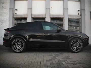 Cayenne Coupé SPORTDESIGN-LUFTF.-PANO-BOSE-22