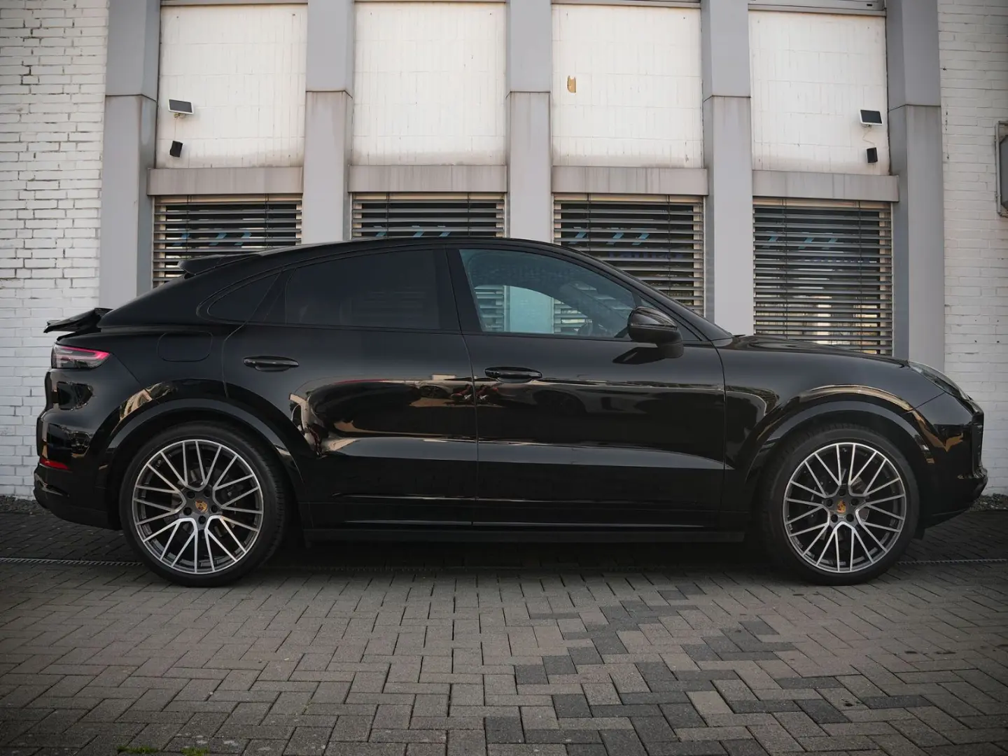 Cayenne Coupé SPORTDESIGN-LUFTF.-PANO-BOSE-22
