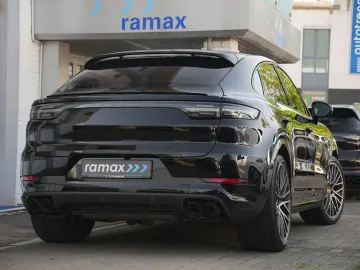 Cayenne Coupé SPORTDESIGN-LUFTF.-PANO-BOSE-22