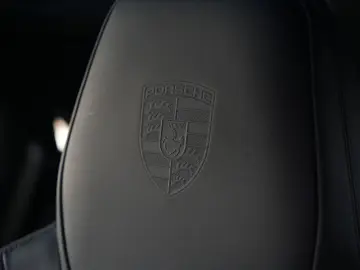 Cayenne Coupé SPORTDESIGN-LUFTF.-PANO-BOSE-22
