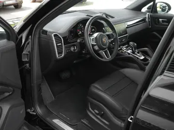 Cayenne Coupé SPORTDESIGN-LUFTF.-PANO-BOSE-22