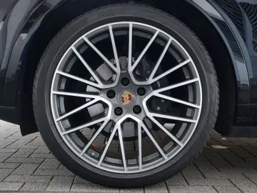 Cayenne Coupé SPORTDESIGN-LUFTF.-PANO-BOSE-22
