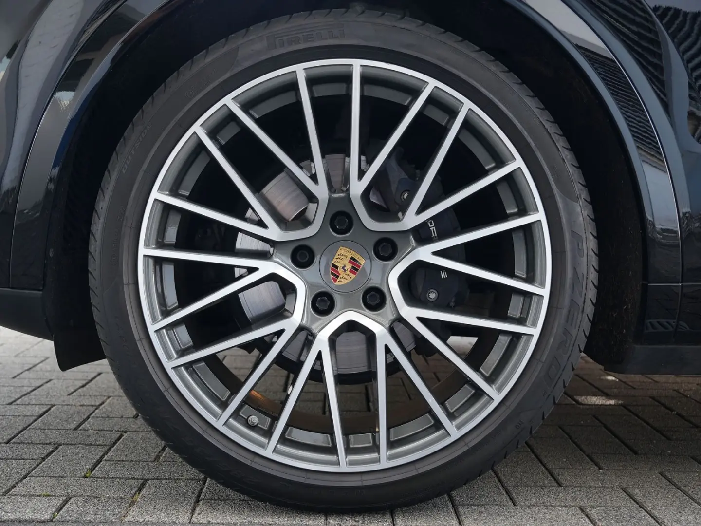 Cayenne Coupé SPORTDESIGN-LUFTF.-PANO-BOSE-22
