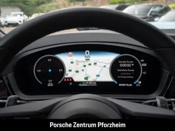 Cayenne E-Hybrid BOSE Sportabgasanlage Panorama