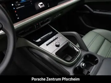 Cayenne E-Hybrid BOSE Sportabgasanlage Panorama