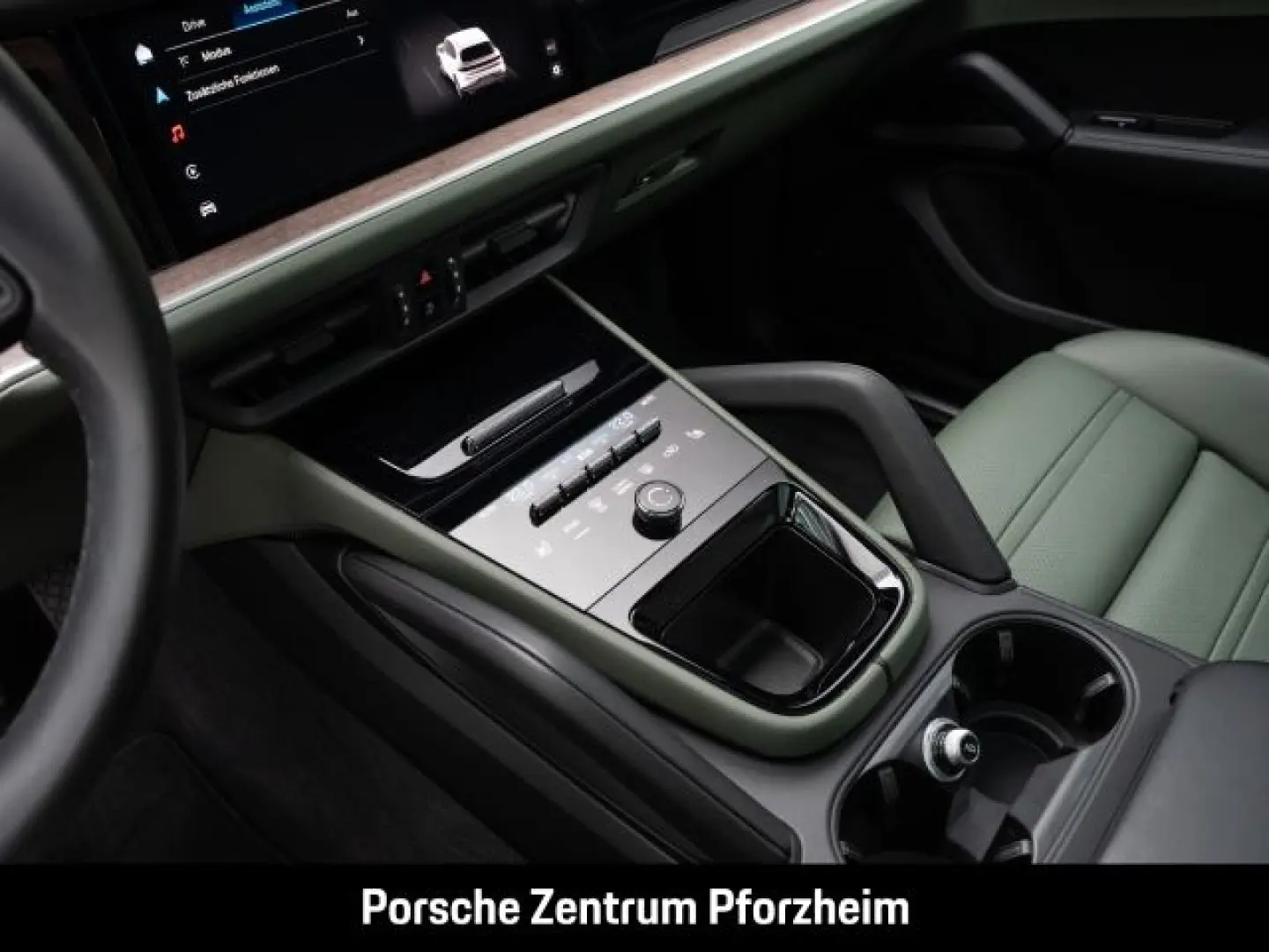 Cayenne E-Hybrid BOSE Sportabgasanlage Panorama