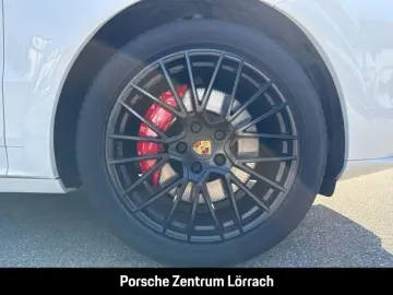 Cayenne GTS Coupe BOSE Panorama Surround-View