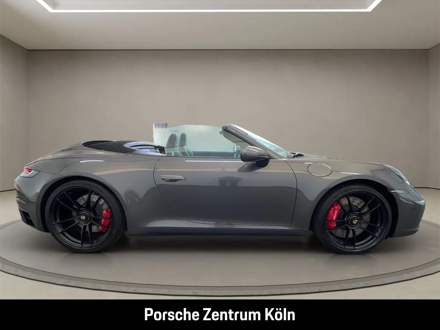 992 (911) Carrera 4 GTS Cabriolet