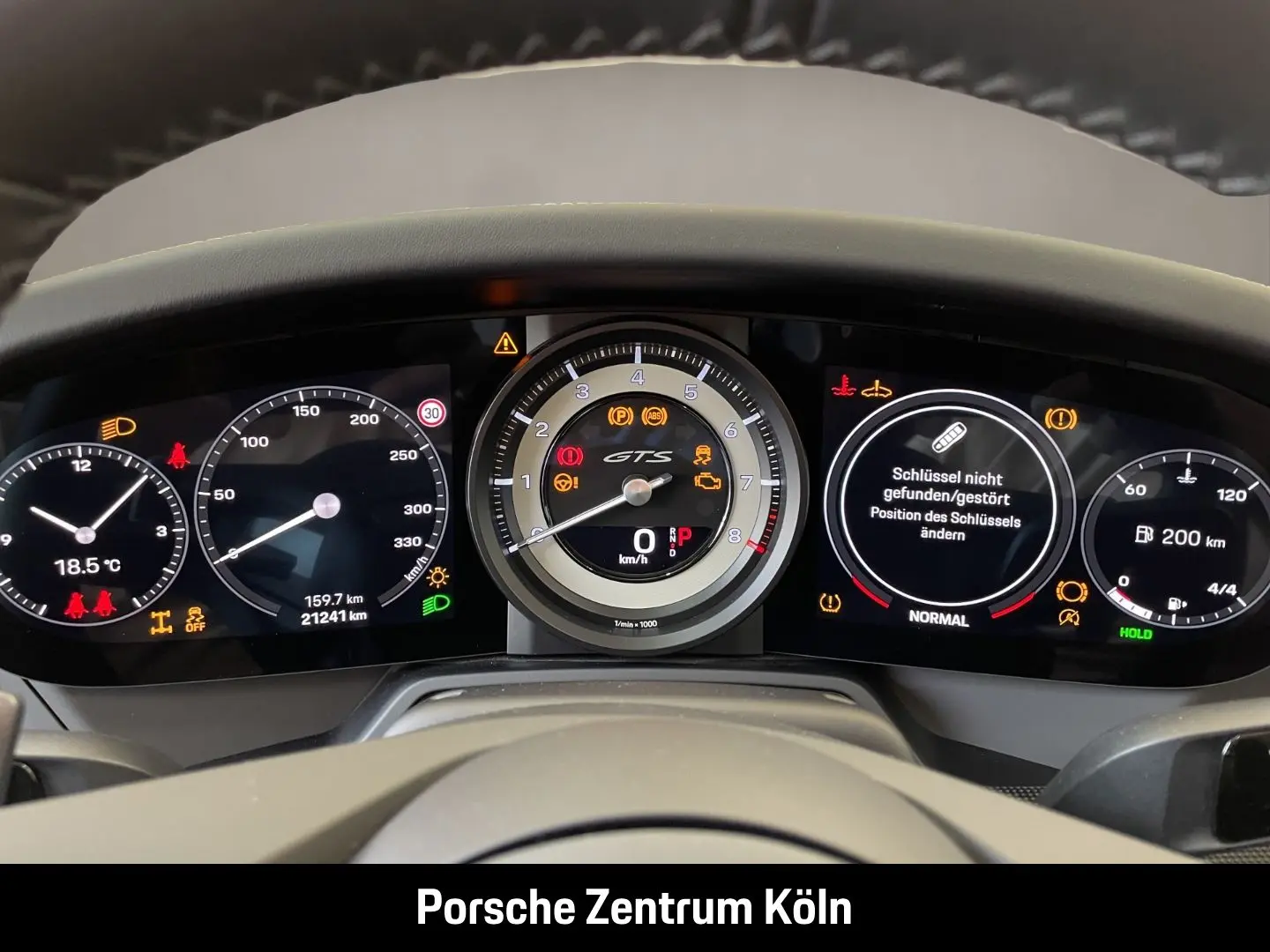 992 (911) Carrera 4 GTS Cabriolet