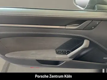 992 (911) Carrera 4 GTS Cabriolet