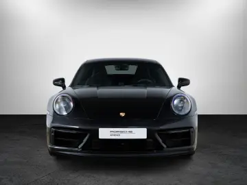 911 Carrera 4 GTS