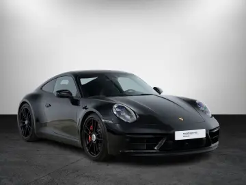 911 Carrera 4 GTS