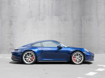 992 GT3 Touring Enzianblaumetallic, Chrono Paket