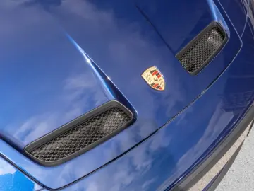 992 GT3 Touring Enzianblaumetallic, Chrono Paket