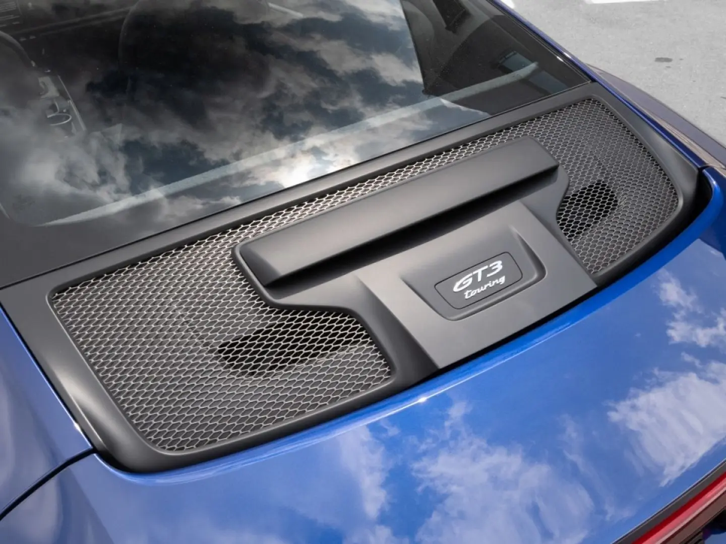 992 GT3 Touring Enzianblaumetallic, Chrono Paket