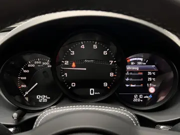 Boxster 718 Spyder Matrix Approved 18Wege CARBON