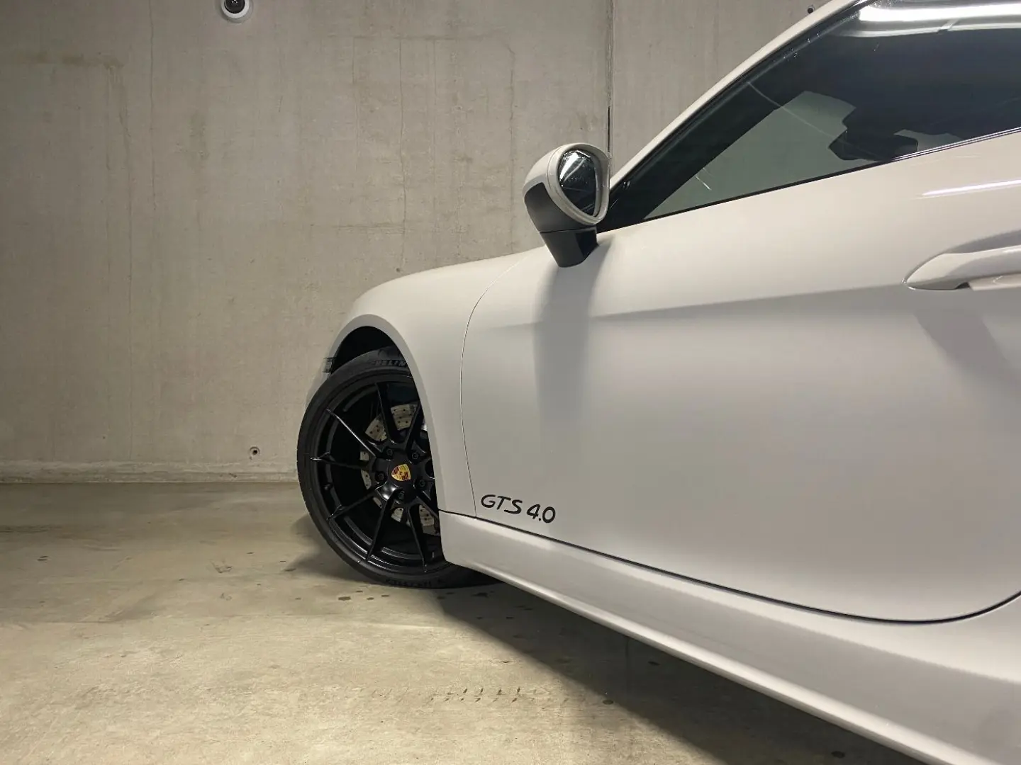 Cayman (718) GTS 4.0 | SportDesign Paket schwarz
