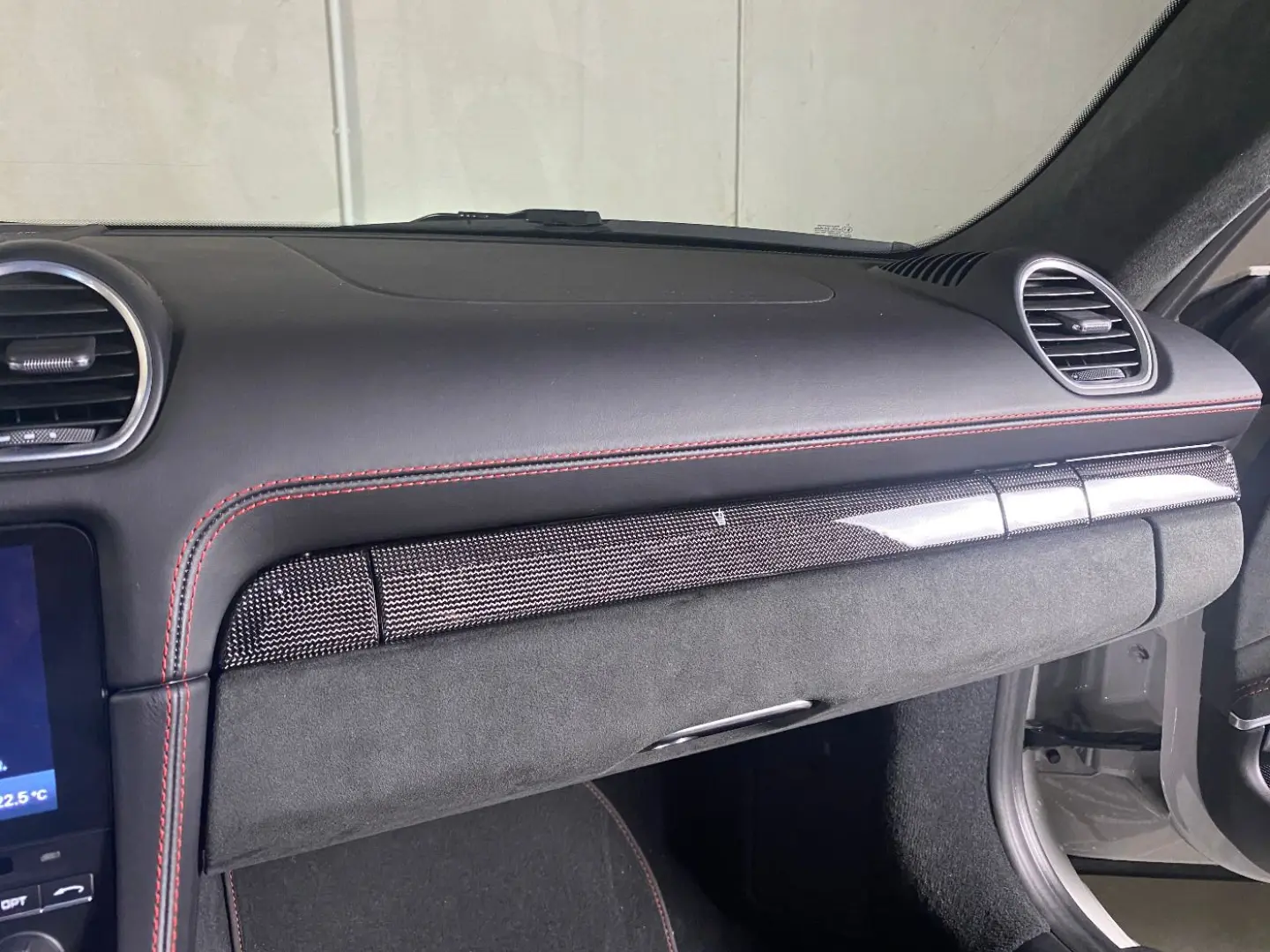 Cayman (718) GTS 4.0 | SportDesign Paket schwarz