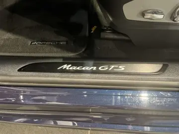 Macan GTS Sportabgasanlage Lenkradheizung LED