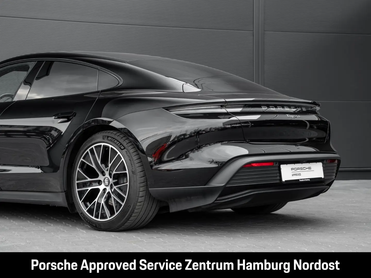 Taycan Panorama PASM ParkAssistent Pano 20 Zoll
