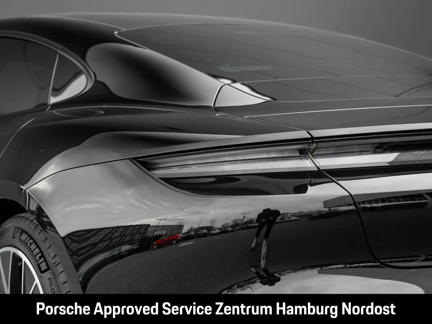 Taycan Panorama PASM ParkAssistent Pano 20 Zoll