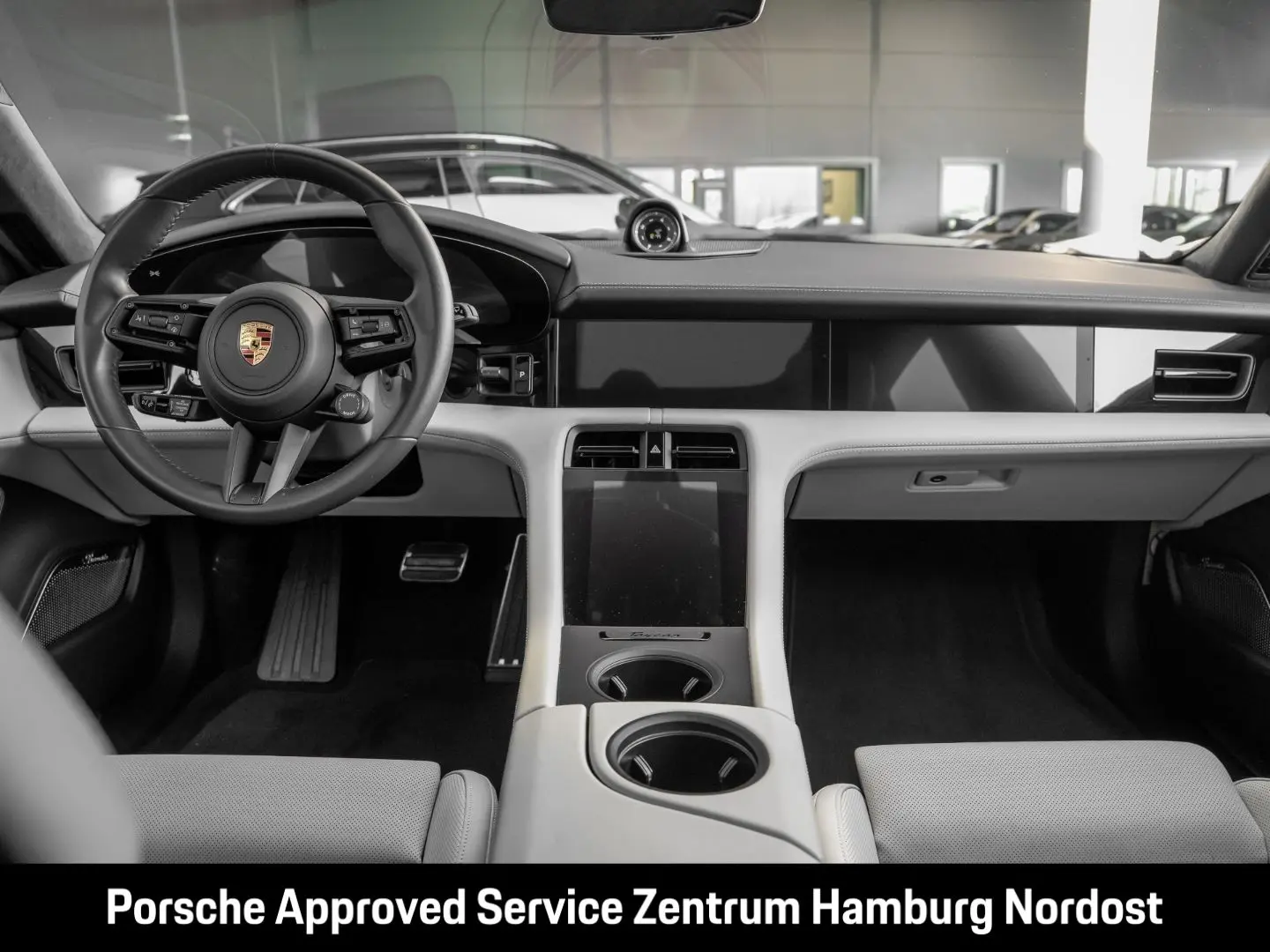Taycan Turbo Cross Turismo PDCC Burmester