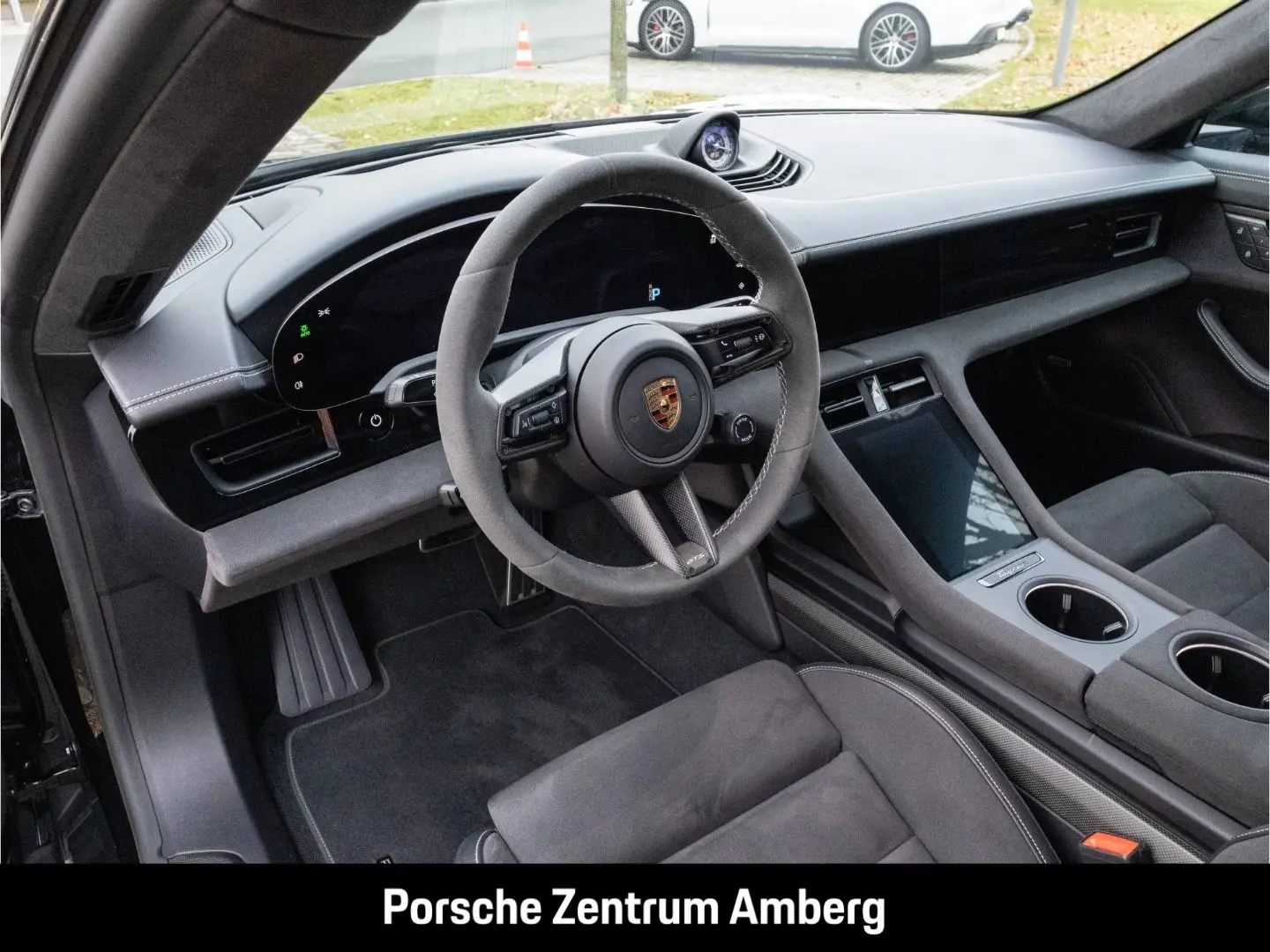 Taycan GTS InnoDrive Head-Up BOSE LED-Mat