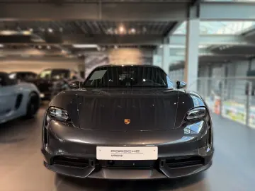Taycan Turbo Sport Turismo Bose StHz ACC HuD