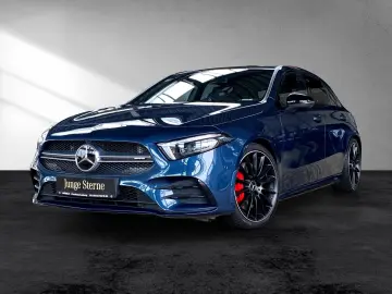 Mercedes-AMG A 35 4M Pano Distr Kamera Burmester