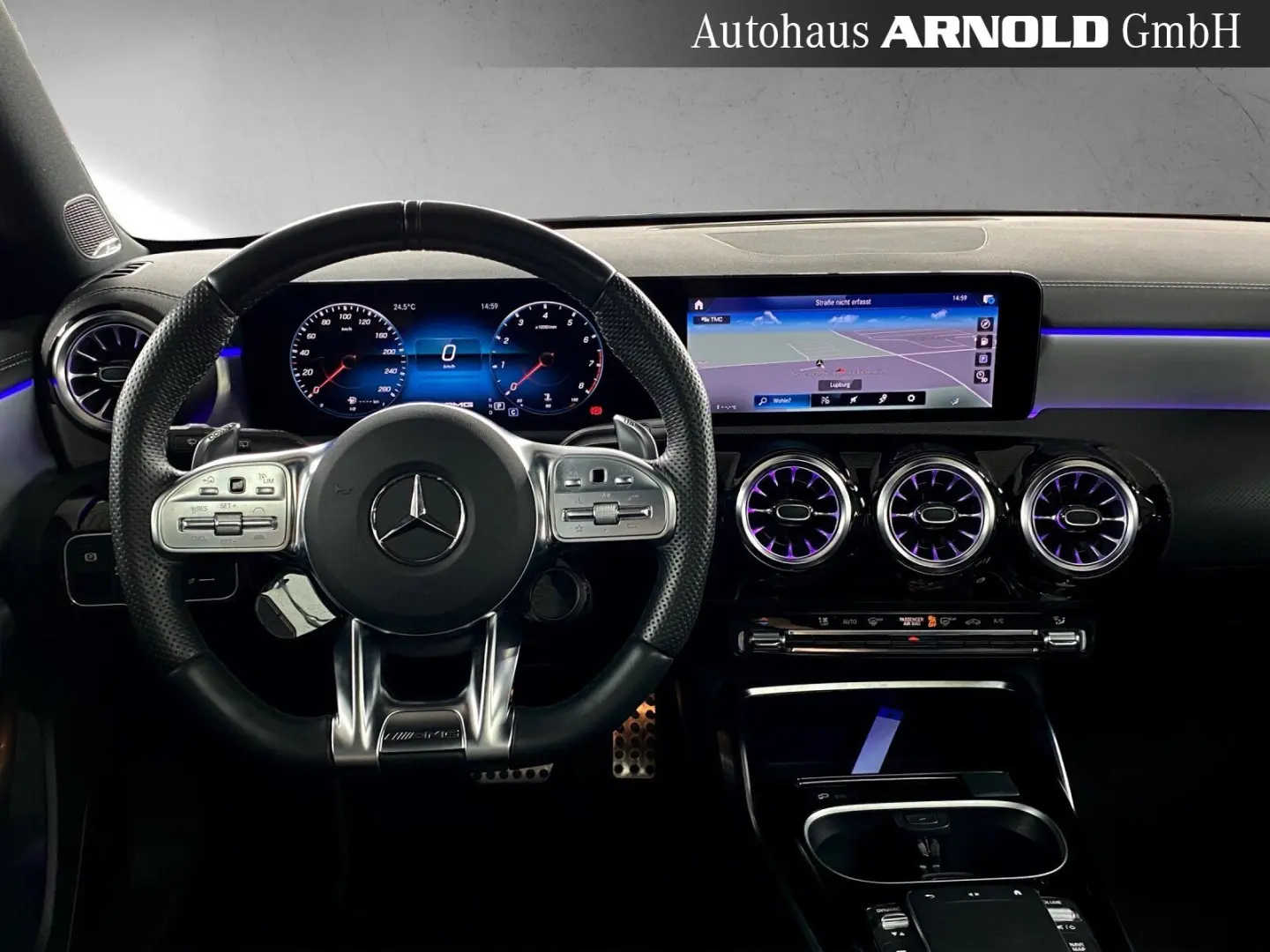 Mercedes-AMG A 35 4M Pano Distr Kamera Burmester