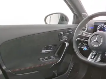A 45 AMG S 4M+ Pano*HUD*Totwinkel*MEMORY*19