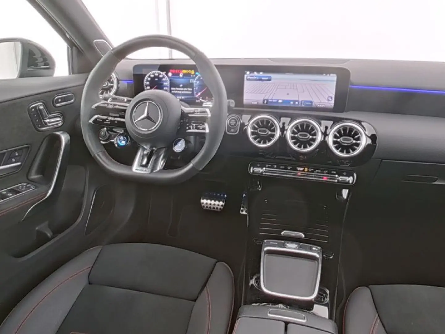 A 45 AMG S 4M+ Pano*HUD*Totwinkel*MEMORY*19